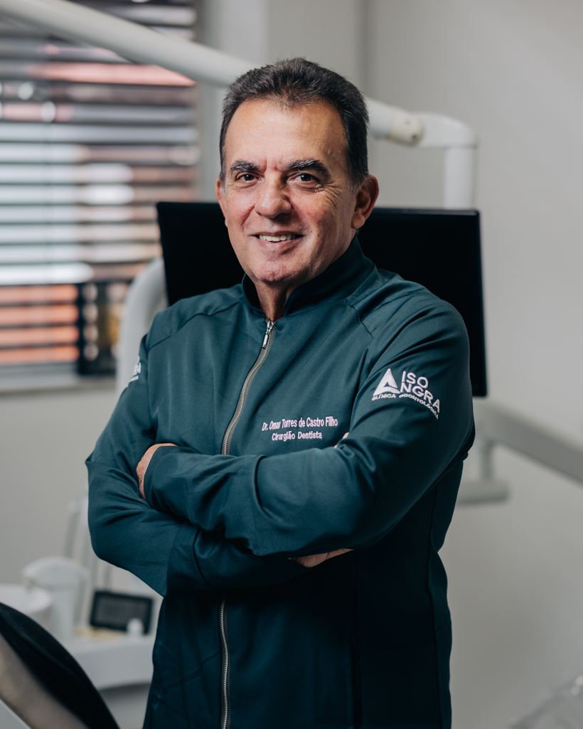 Dr. Omar de Castro