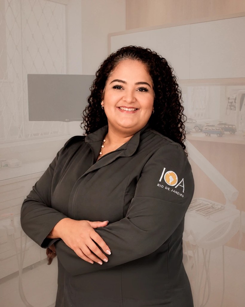 Dra. Thais Duque